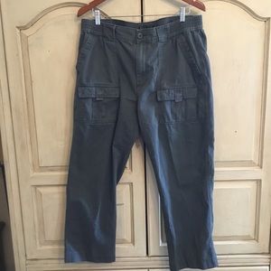 Roundtree & Yorke Men’s Navy Cargo Pants Size 36/30